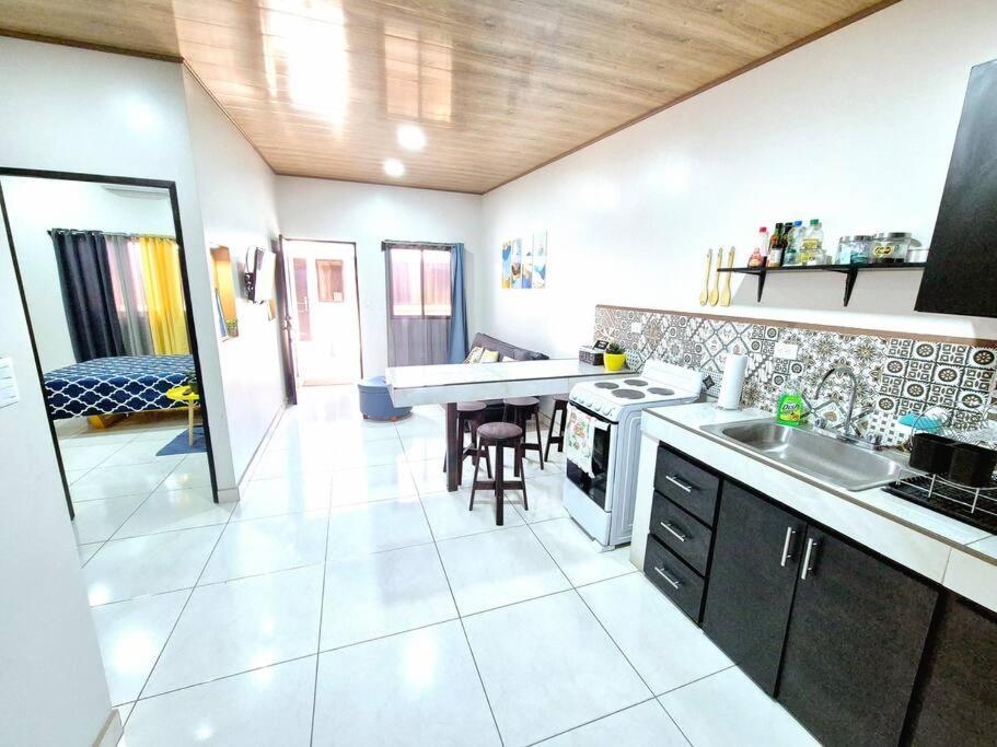 Apartamentos H Gonzalez #7 U #8 Αλαχουέλα Εξωτερικό φωτογραφία